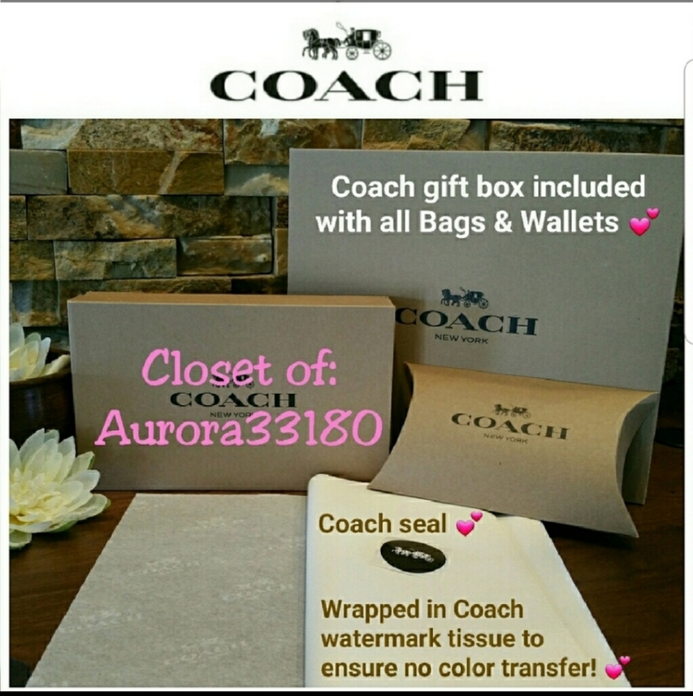 **SALE - 1 left!** NEW Coach Bennett & Wristlet - Picture 16 of 16